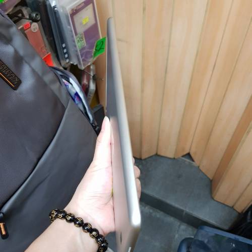 Apple ipad6 128GB  sim卡版