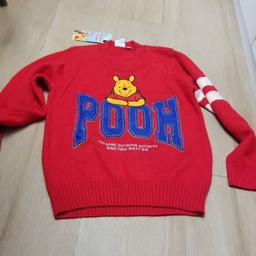 winnie the pool 毛衣