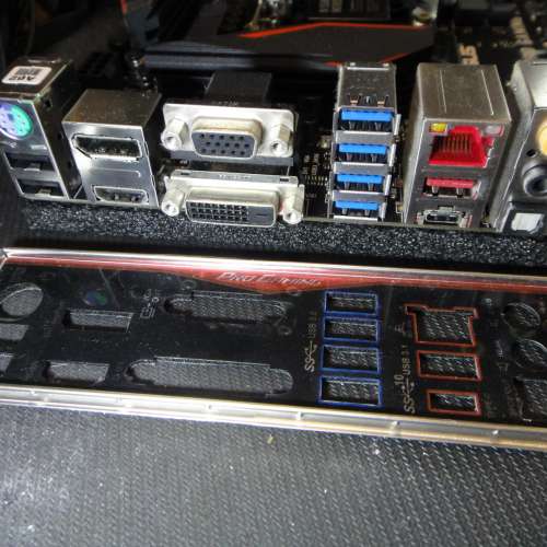 ASUS Z170 PRO GAMING ATX主版 (包含windows10Pro啟用碼) Socket 1151