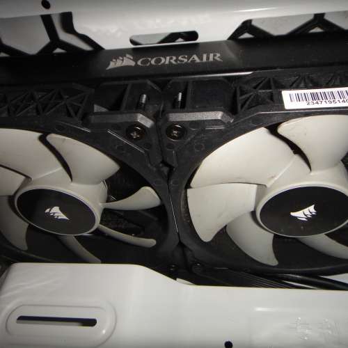 Corsair 水冷 雙風扇