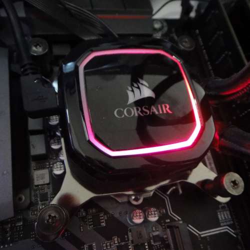 Corsair 水冷 雙風扇