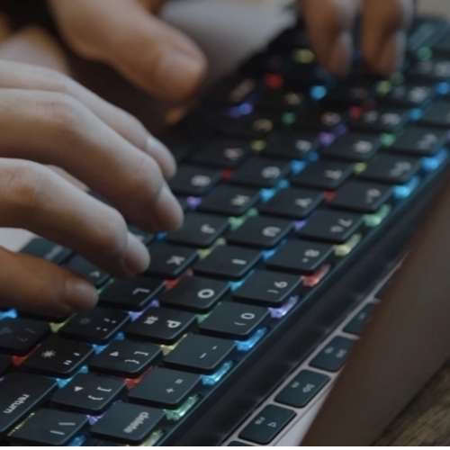 二手黑色nuphy f1 RGB機械鍵盤/keyboard  九成新，功能正常 旺角試機  資料請參考 ...