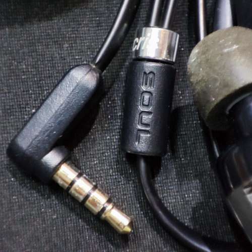 Soul SH9 線控有咪 重低音入耳機