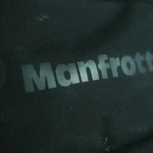 4枝燈腳連配件+Manfrotta腳架袋 (可放哂4支燈腳)