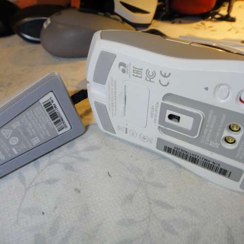 Razer Viper Ultimate 超高速無線遊戲鼠標 (RC30-030501)