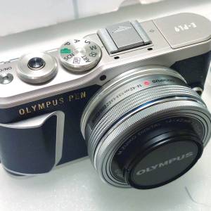 OLYMPUS PEN E-PL9+ED 14-42mm KIT鏡（藍色限量款）