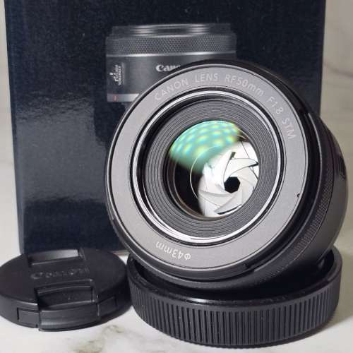 95% 新Canon RF 50mm 1.8