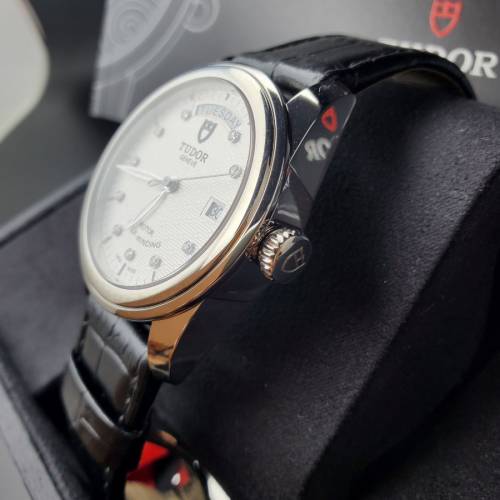 (全新陳列品狀態有5年保養) Tudor 56000