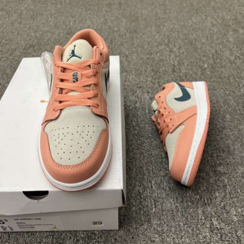 Air Jordan 1 Low "Light Madder Root" 低筒 粉藍色