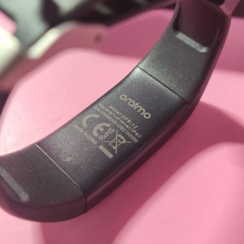 全新貨品ORAIMI OFB-12 智能手環/健康和健身追踪器/活動追踪/適用於 Android 和 iOS...