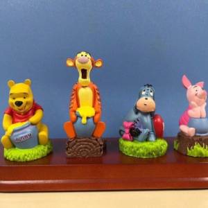 Winnie the Pooh and friends figure kE 尼小熊及朋友 模型公仔擺設景品