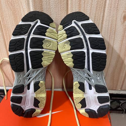 Oasics Gel-Kayano 24 (F)