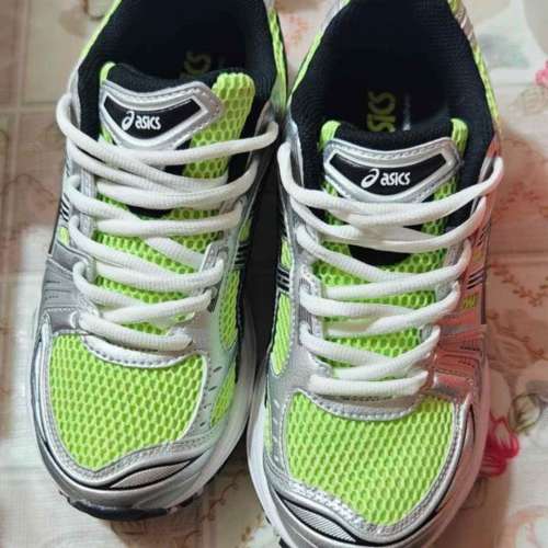 Asics Gel-Kayano 14 US7.5