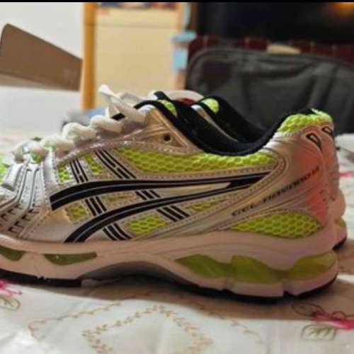 Asics Gel-Kayano 14 US7.5