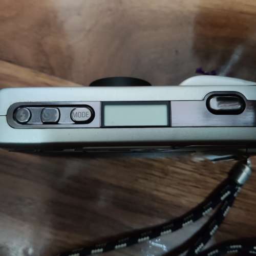 Ricoh R1s film camera