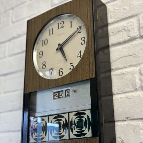出售1960/70 年代日本 SEIKO SONOLA TRANSISTOR 電池機械混合式鐘一個，定時響鐘，...
