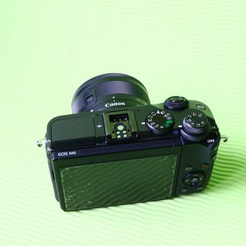 CANON EOS M6及EFM15~45mm鏡