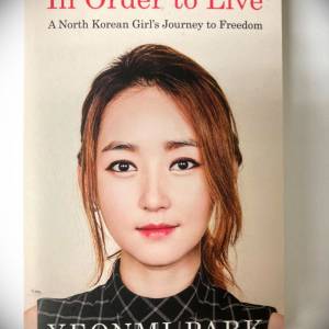 书名: IN ORDER TO LIVE A NORTH KOREAN GIRL'S JOURNEY TO FREEDOM