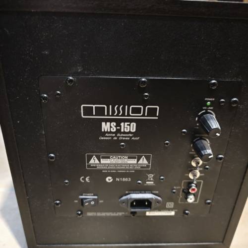 漫步者a100喇叭一對加mission低音箱一隻