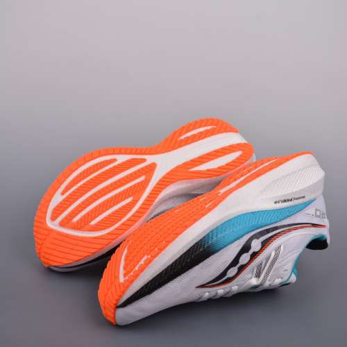 Saucony Triumph 20低幫輕量舒適多功能休閒運動慢跑鞋Size：36-46