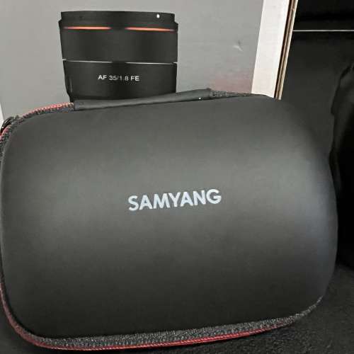 (9成新，行貨，有單有盒，跟Filter）Samyang 三陽 35mm F1.8 for Sony E-Mount