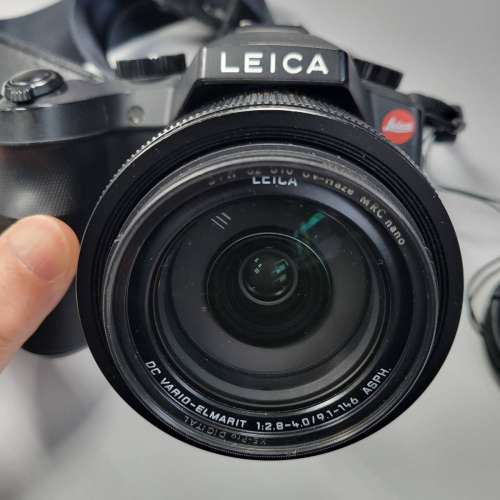 Leica V-lux Type 114