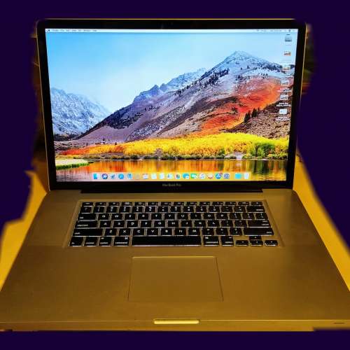 8成新 蘋果 Apple Macbook Pro 17" 2011 i7