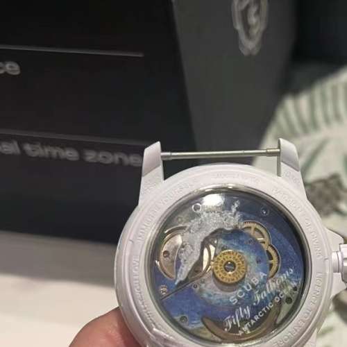 歐米茄聯名手錶“南大洋”