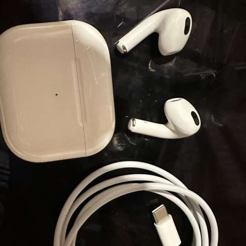 Apple AirPods 3 magsafe版