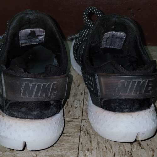 舊 耐克 黑色 運動波鞋 Shoe Size 42 USED Nike Black Color Sports Casual Shoes ...