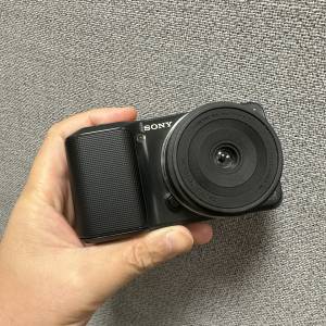 Sony nex 3 with Fuji pancake lens f10 30mm