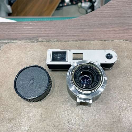 Leica Summicron-M 35mm F/2 v1 (8 Elements Goggles 眼鏡八妹 八枚玉)