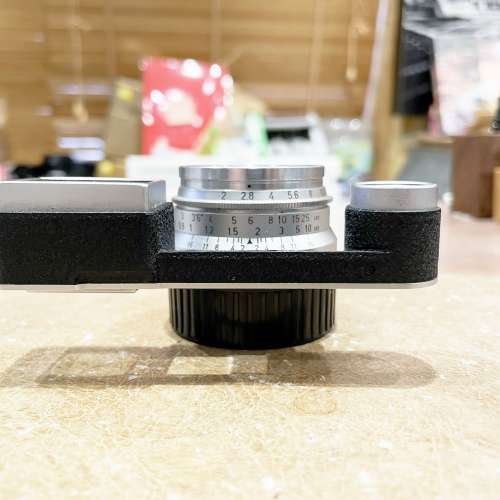 Leica Summicron-M 35mm F/2 v1 (8 Elements Goggles 眼鏡八妹 八枚玉)