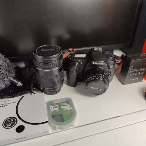 Canon 60D 走配件減幾百-Canon EOS 60D DSLR/ 單反 相機 FULL SET