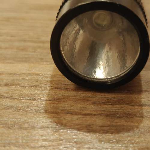 Romisen RC-F4 光束炮 電筒收藏 Torch