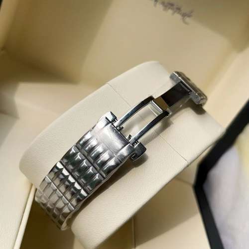 手表 黛绰维纳小方格