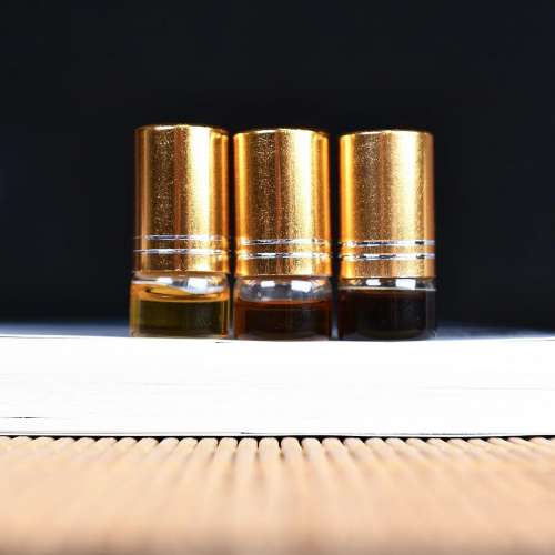 越南白奇楠沉香精油1克海南鶯歌綠棋楠沉香香水天然沉香超臨界萃取