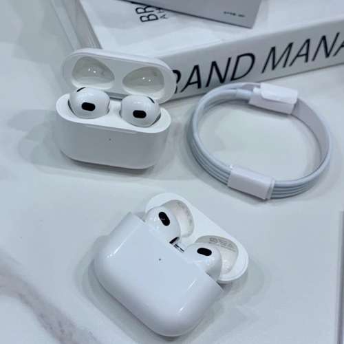 Apple AirPods Pro 3 藍牙耳機 行貨 100%全新 全套有盒齊所有配件
