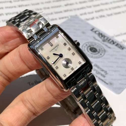 浪琴黛卓维纳系列！女款石英腕表