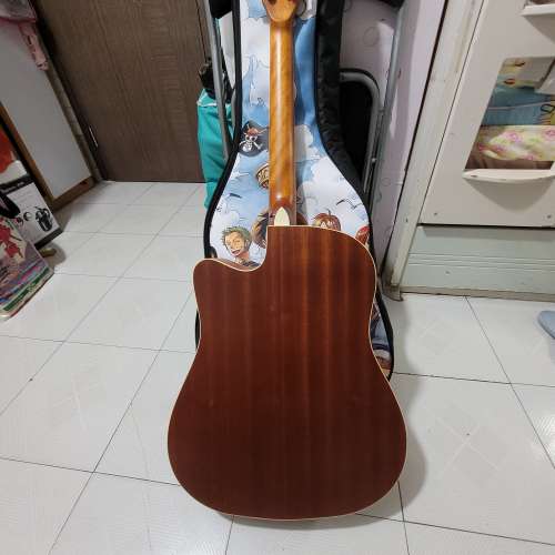 90% new  Matilda M5 plus 170 木結他連靚袋，屯門良景村取。