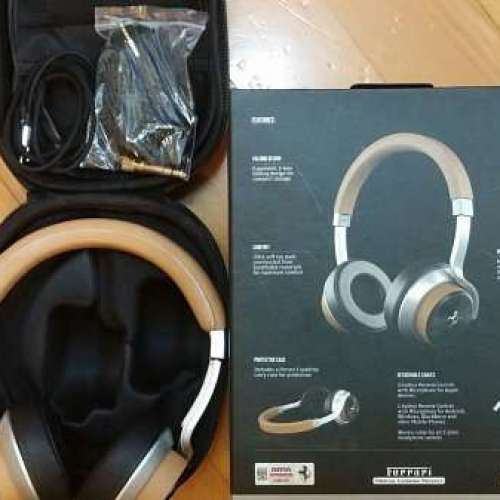 90%新 FERRARI  Loglo3  T250耳機