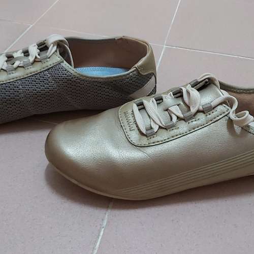 100蚊兩對鞋 Adidas  New Balance女裝鞋