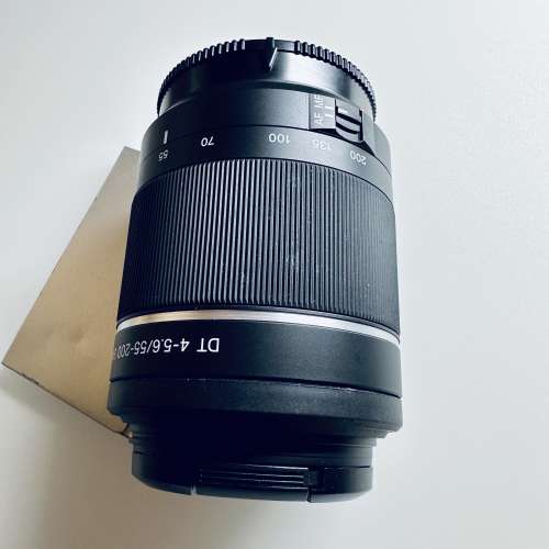 Sony 4-5.6/55-200 SAM  變焦鏡 （A mount)