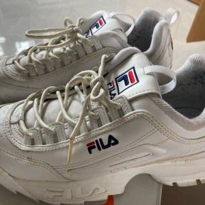 新淨全正常 Fila Disrupter 波鞋 跑鞋 sneakers trackers shoes running boots run...