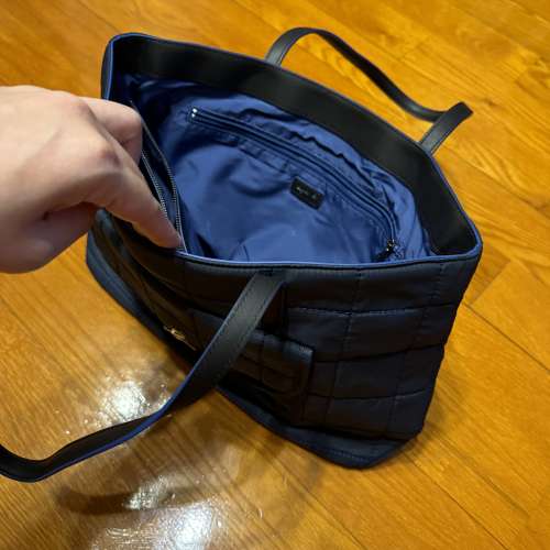 agnès b 手袋，90%新，超少用