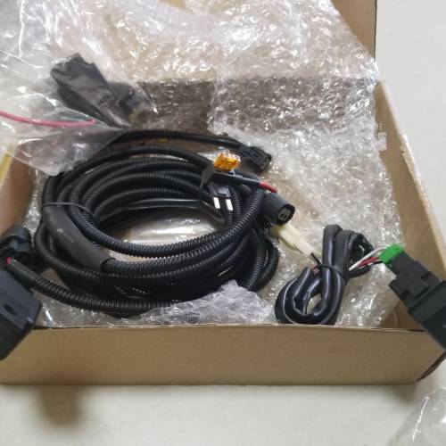 原裝 TRD 車頭三眼仔 2019 RAV 4 適用