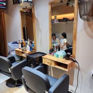 髮廊鏡枱及髮廊椅