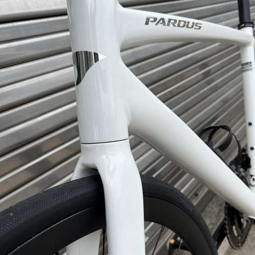 2024 PARDUS SUPER AL 22速 油剎桶軸鋁合金公路車 送水架前後蛙燈