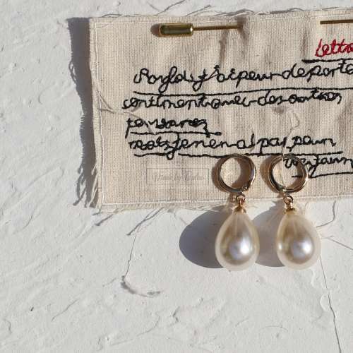 珍珠耳飾