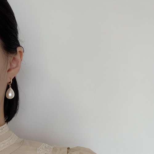 珍珠耳飾